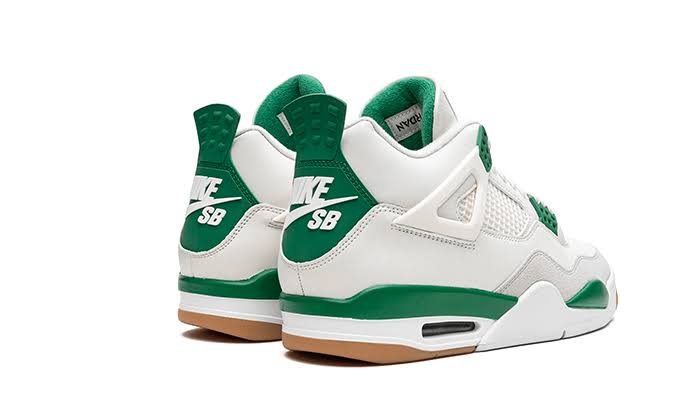 Air Jordan 4 Retro SB Pine Green